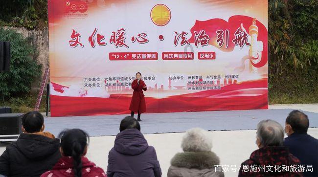 脸上起痘，挤了之后变成大块痘印，怎么去除？游戏画面
